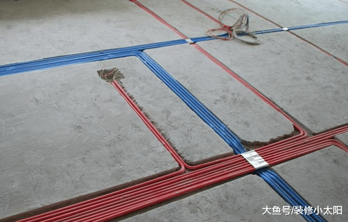 越来越多人装修水电不开槽了，听老电工说完，后悔发现太晚了