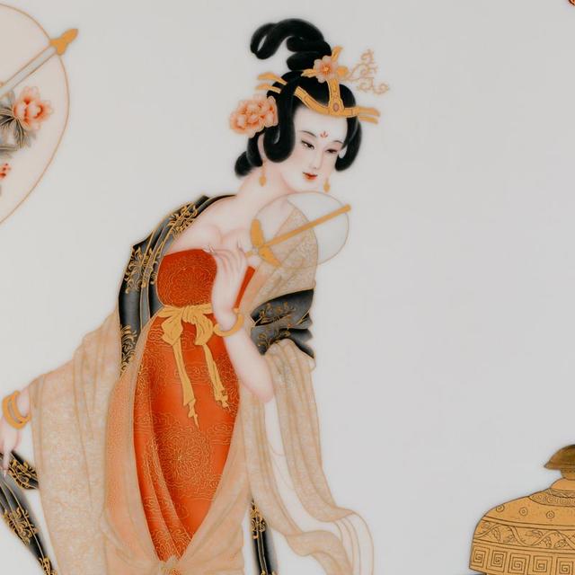 这红红的小果子，竟然治好了贵妃的病痛，它到底有什么功效