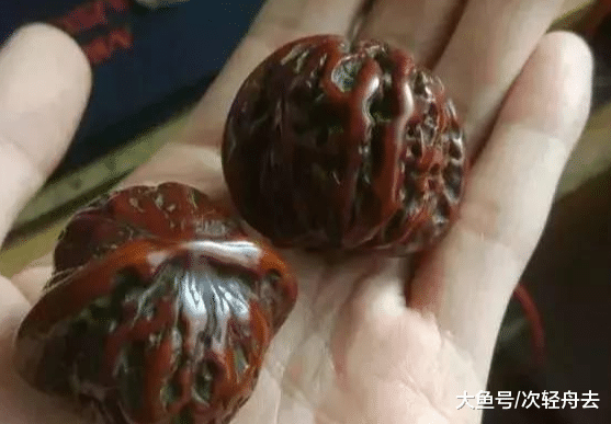 ＂一对泥球，盘走2个老头，清理后，太好看了＂