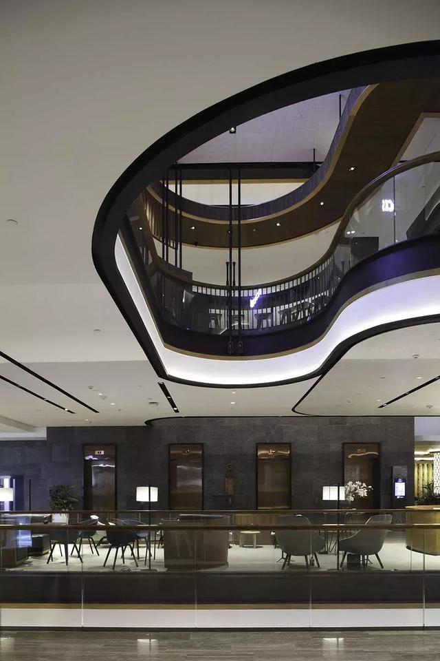 辦公商業化！曼谷Gaysorn Ⅱ辦公商業綜合體的創新嘗試