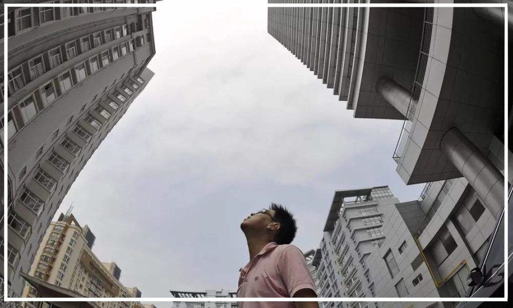 还再听大佬们的“甜言蜜语”？购房要看需求以及月薪！