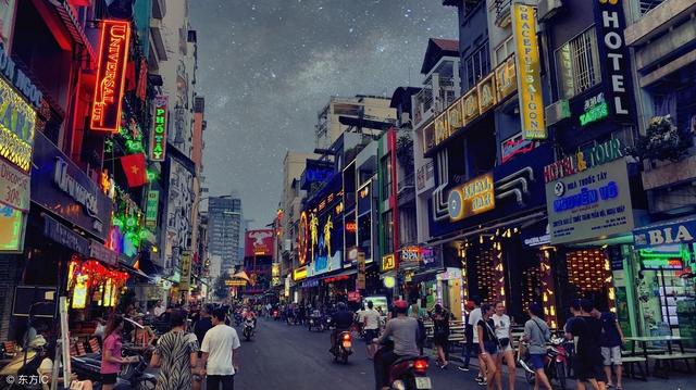 天天喊着房住不炒，为什么不直接降房价，而是费尽心思稳楼市呢？