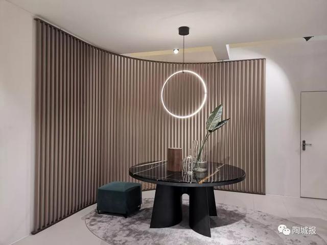 大板瓷砖迎爆发期：山东将增加5条大板线，上海展岩板应用受追捧