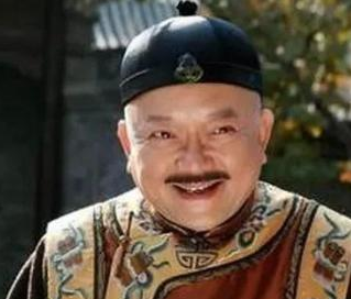 乾隆刚一断气，嘉庆为何选择在大丧之日诛杀和珅？