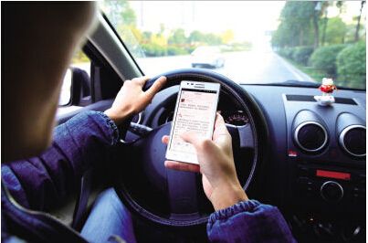 本田终于良心了!新车比凯美瑞帅气十倍,油耗才4L仅16万,要火了