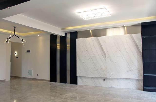 新房硬裝完工，鄰居好奇過來參觀被迷住了，效果看起來不止10萬