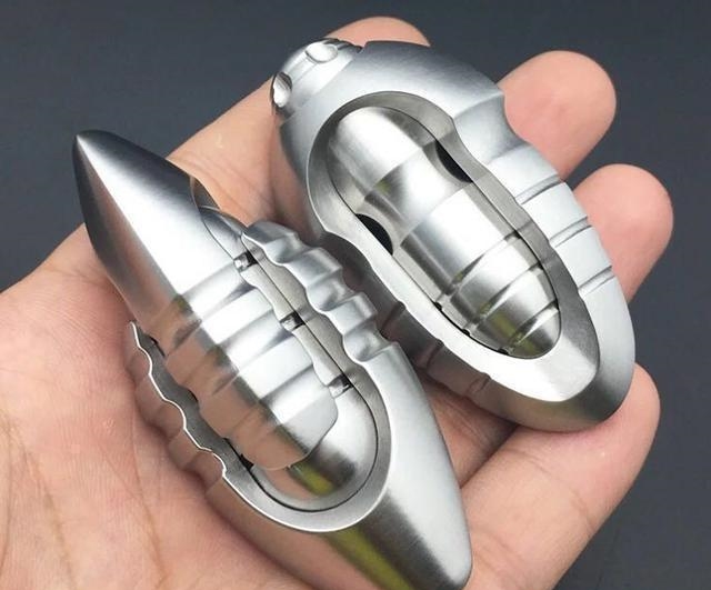 别花钱叫拖车了，浙江“补胎器”上市，女司机轻松搞定，车车通用