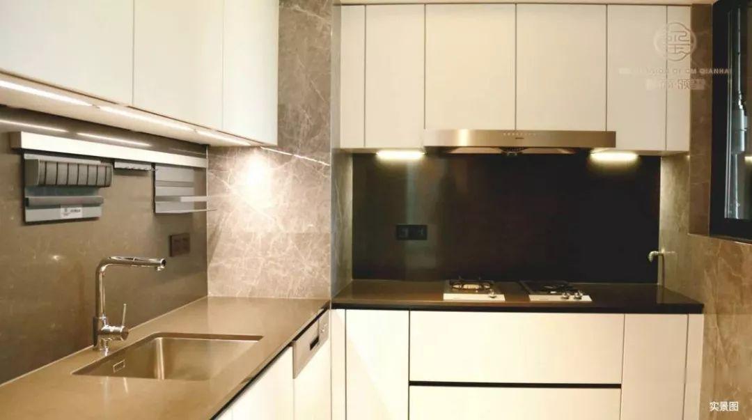 3个土豪抢1套前海房！招商领玺4小时卖了63亿！