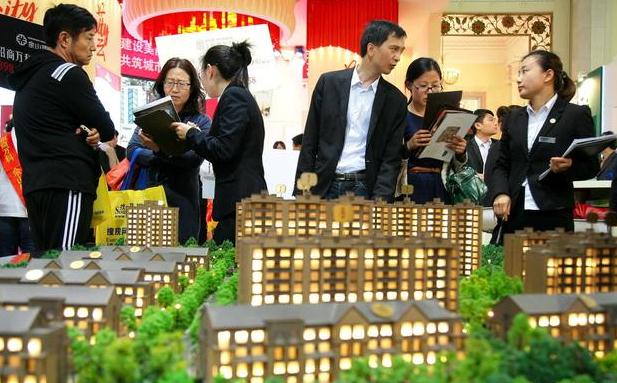 近8成人工作10年月薪都难破万，你跟我说买房不难？