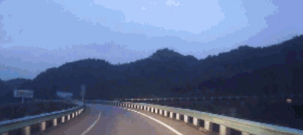 女子跟著導航駕駛，上高速后才發現自己逆行，網友：怎么考的駕照？