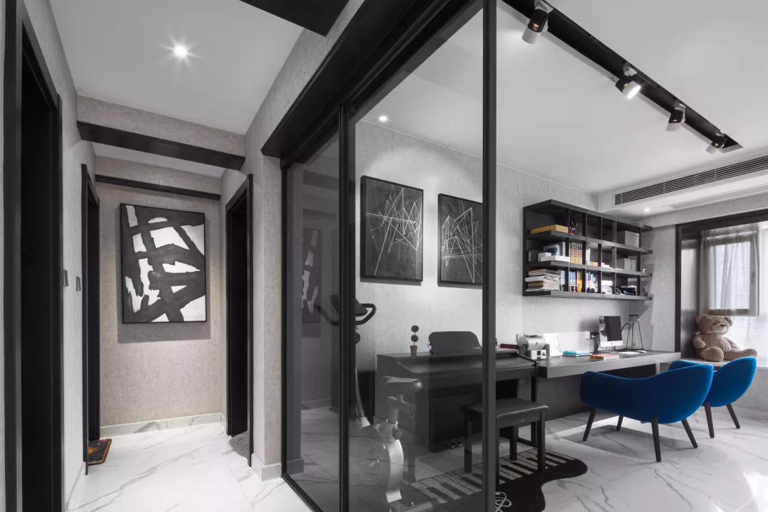 黑白灰搭配大理石，让127平的三居室，显得好有档次