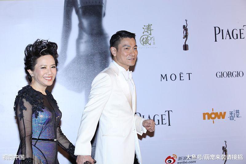 18岁嫁知名演员, 71岁曝光被儿子骗尽家产, 刘德华叫她干妈!