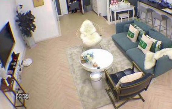 韩雪曝出自己住的房子，装修把阳台改成饭桌，这种设计太有创意了