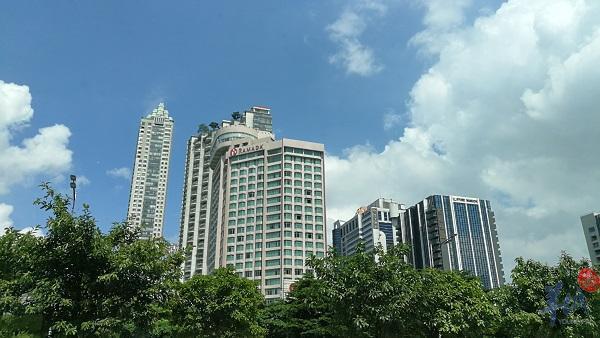 千防万防家贼难防，她的房产证没了怎么办？