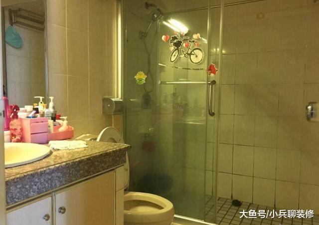 媳妇在家带娃, 平时都不收拾屋子, 新房住一年已经成了垃圾场!