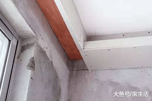 窗户不要装罗马杆和轨道杆了, 如今都兴这样装, 实用又美观