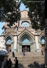 如何在教堂内拍照, 这里有一些摄影技巧可以帮助您