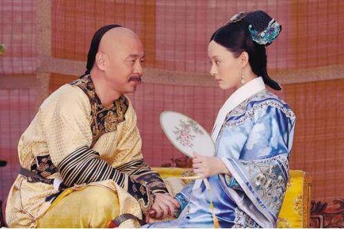 雍正睡午觉，被宫女的体味熏到，下了一道圣旨，让宫女苦不堪言