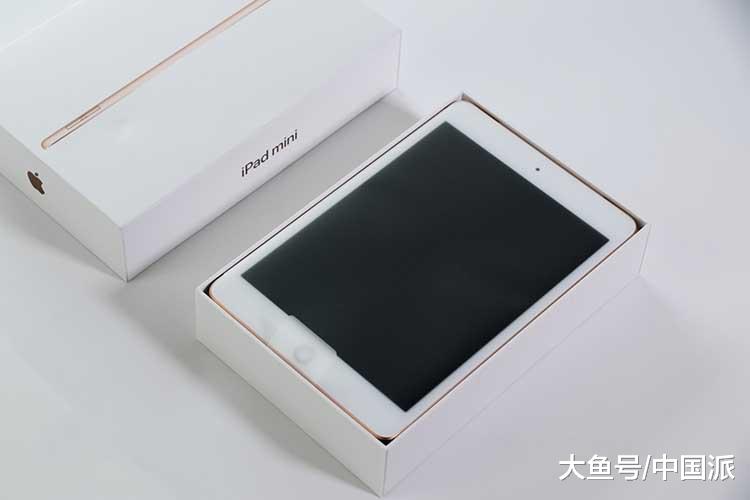 终于能拥有属于自己的全新手机和电脑 准大学生该怎么选？