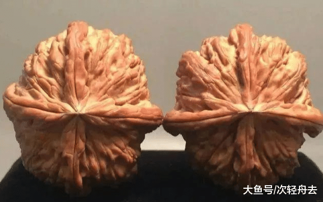＂核桃！历经三朝，炼为精品！＂