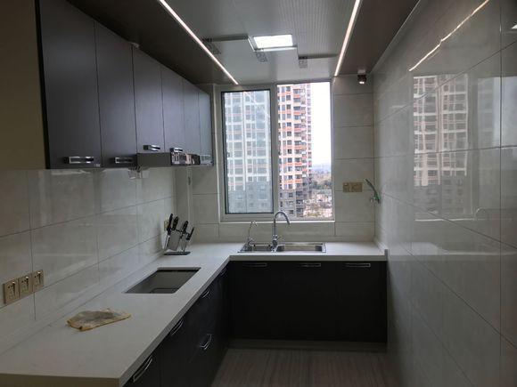 新房花了40万不到，效果很大气，尤其是家具，超加分！