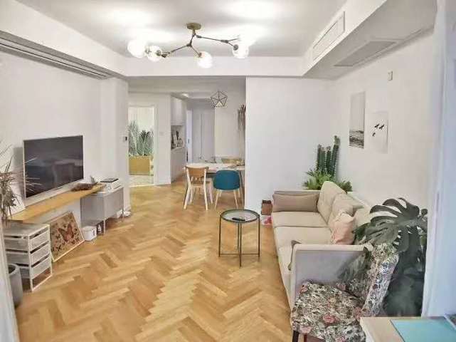 70平的兩居室，簡約時尚，小家也有范兒！