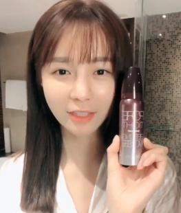 被称为“万能”的慕斯, 张韶涵: 3次黑头毛孔全消失, 脸白的像牛奶!