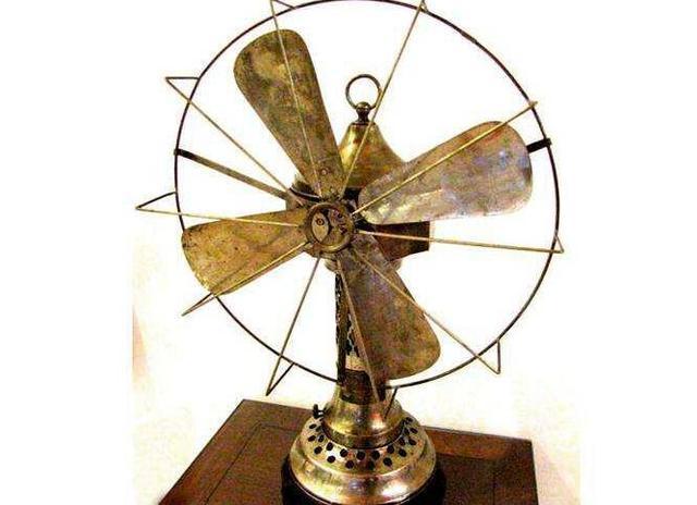 雍正睡午觉，被宫女的体味熏到，下了一道圣旨，让宫女苦不堪言