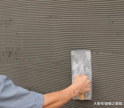 贴砖用瓷砖胶还是用水泥？老师傅现在说实话了