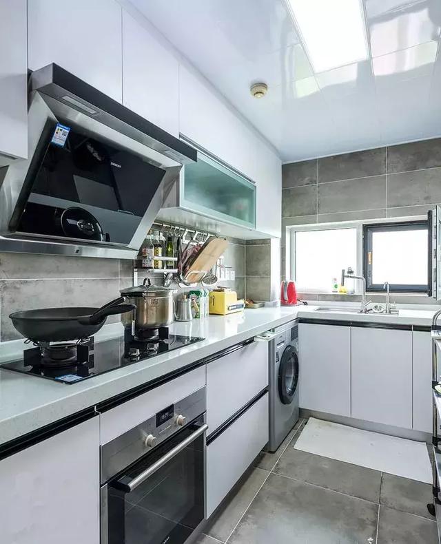 能让厨房扩容60%的橱柜设计，太赞了!