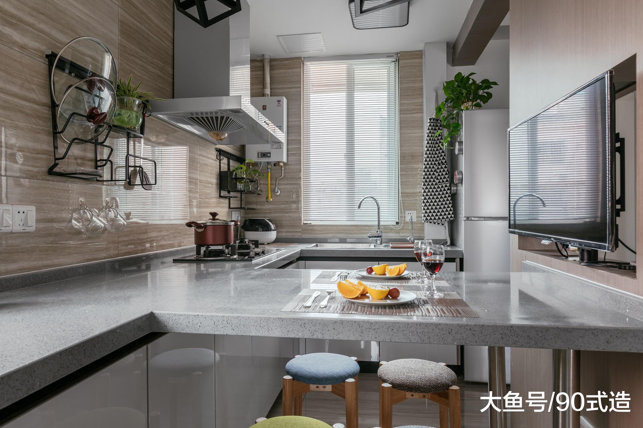 76㎡小户型，巧做隔断，装出大空间感