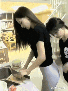 租客要提前解约，房东不同意：一切按合同办，不然写合同干嘛？