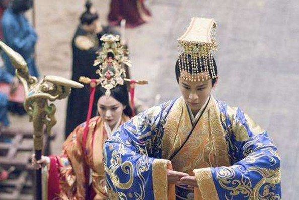 楚怀王：他本该有番作为，却因为闭塞言听，最终死于异国