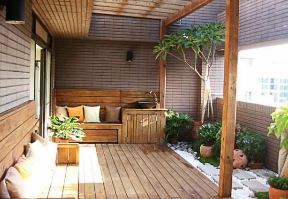 头一次见阳台还能改造成这样，比起单纯拿来晾衣服，至少实用多了