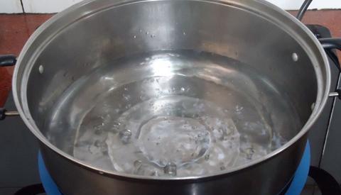 卧室里的这些东西，能产生大量甲醛！趁早看看自己家里有没有！