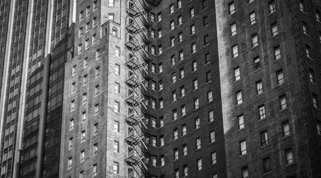 房子价格引起的焦虑正发生变化，十年后最让人关心的可能是这件事