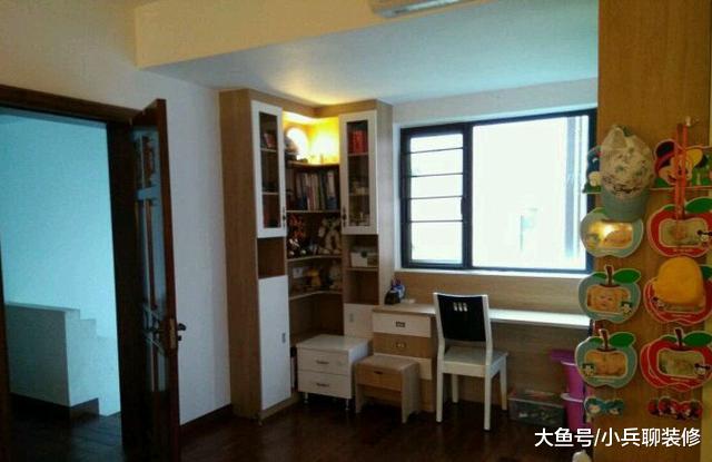 花130万在广州买48㎡二手房，马桶就在床边，估计你都没见过！