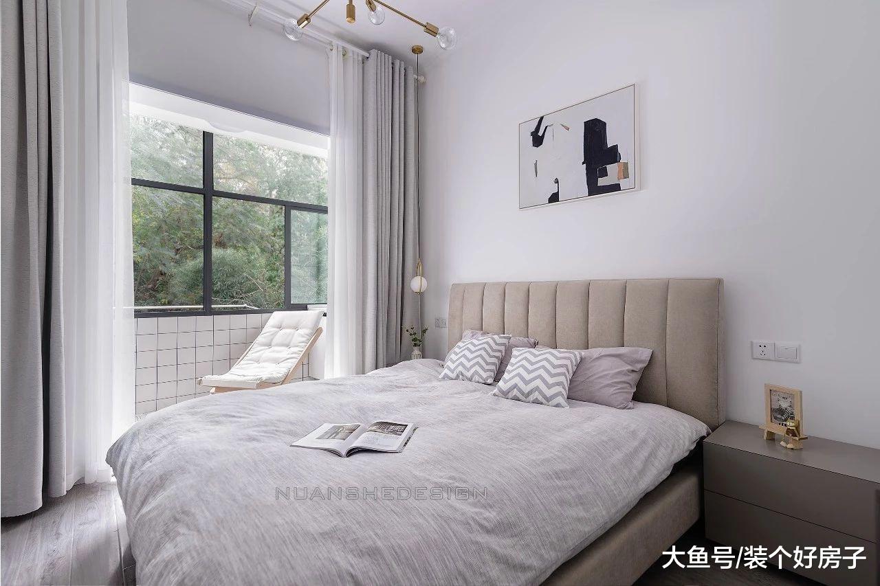她把70㎡老房子爆改成超美山景房，前后对比让人惊呆了！