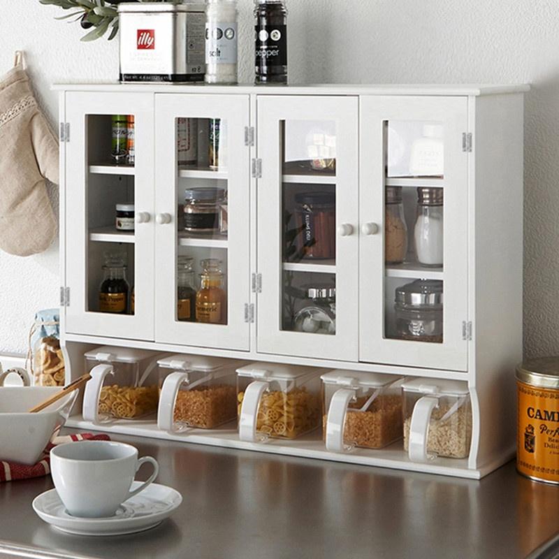 很多人瓶瓶罐罐直接摆灶台，太傻！瞧下图怎么弄，邻居纷纷效仿