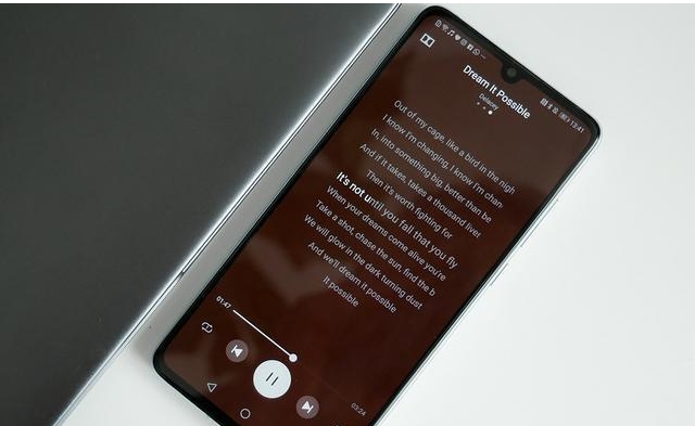 行业竞争太激烈，华为P30加速清仓退场，网友：买早了！