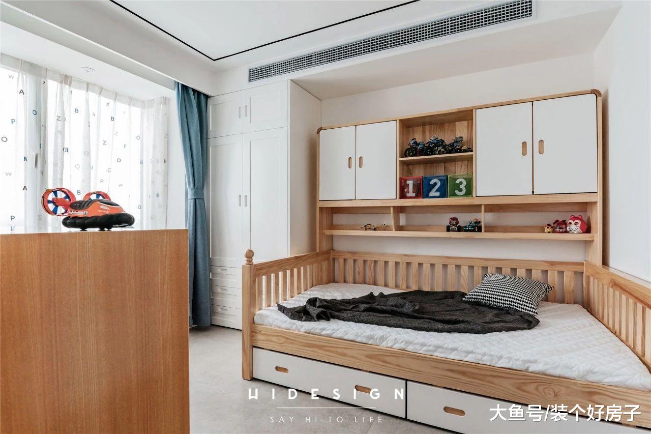 合理利用每1㎡，她100㎡的家原地多出20㎡，2室变3室，还有超大岛台餐桌！