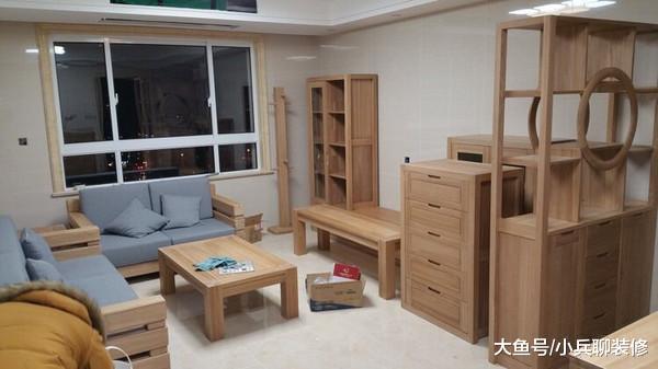 女儿在朋友圈晒木工父亲给打的全屋家具，网友们：泪奔了！