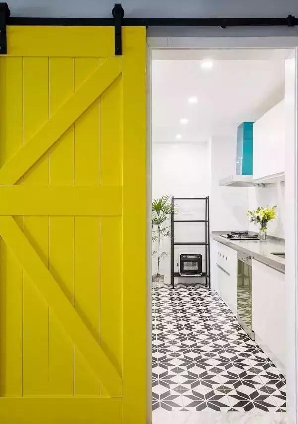 小资大爱的清新文艺北欧三居室，软装颜色搭配真好看！