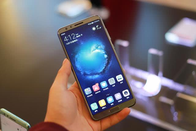 千元机器只有骁龙660可选？华为Nova2s更高的性价比！