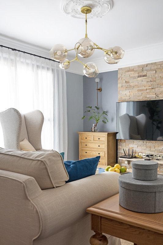 现代美式风格家居，浅蓝色调的清新，很受年轻人的喜欢