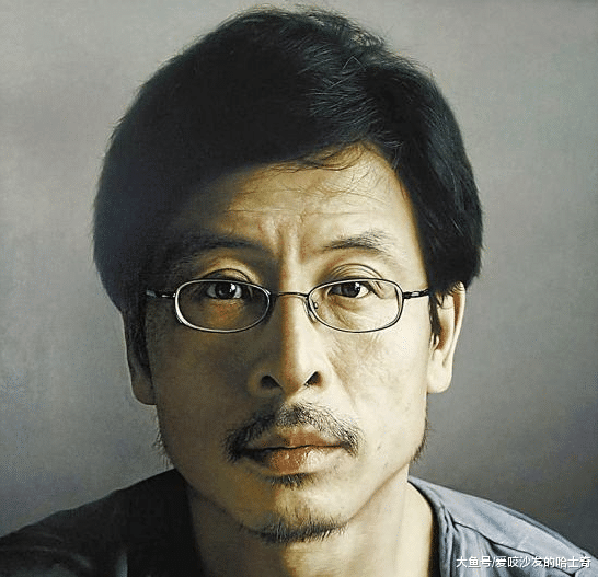 他画“冒热气”的剪刀卖162.4万，后又改画工具箱，竟卖到287.5万