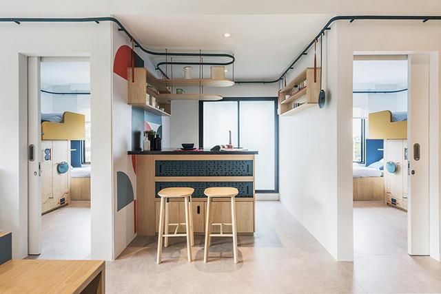 2大5小挤100平，女儿们只能睡厨房，看完他们家，我却满是羡慕！