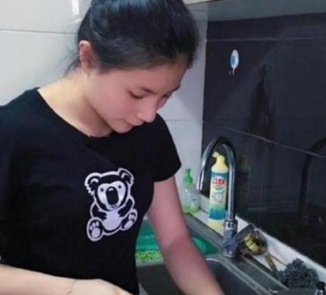 ?参观何姿现实的豪宅，如今退役在家吃喝玩乐，生活也太好了