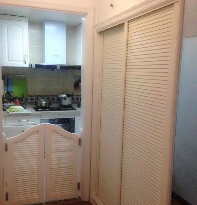 在广州的52平小户型，装的简单，住着舒服就好！