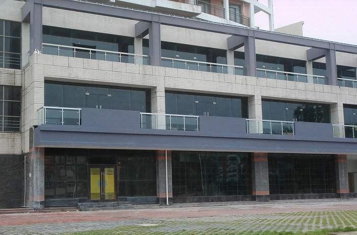 曾经的“一铺养三代”，为何现在却成了“不动产”，很难卖出去？